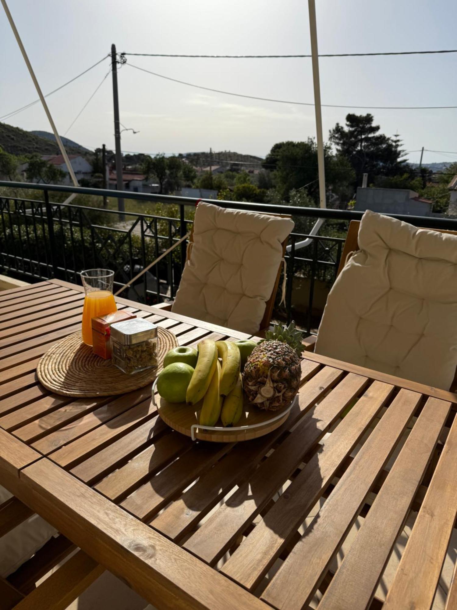 Anavyssos Garden House Guest House ปาไลยาโฟไกยา ภายนอก รูปภาพ